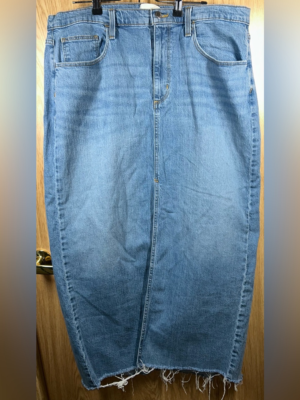 Universal Thread Women's Size 16 High-Rise Raw Hem Denim Maxi Skirt